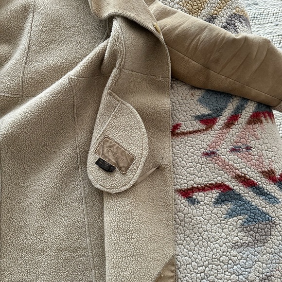 Y2K Guess Jacket - Picture 9 of 11